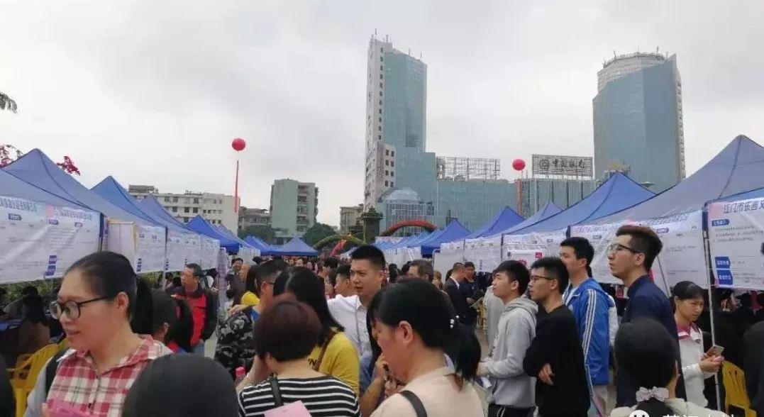 万人堂心水论坛，网络时代的智慧交流与信息共享新阵地