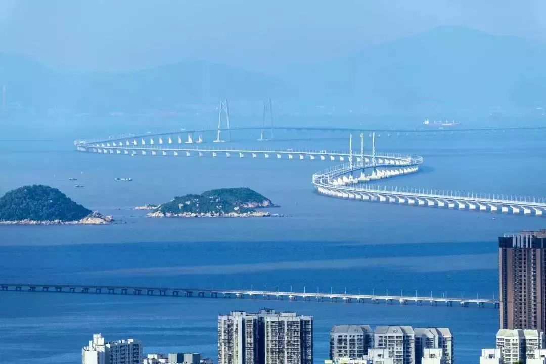 澳大小说网，文学的海洋，创意的风帆