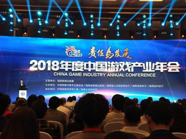 探索未来，2035年香港的数字生活与文化传承
